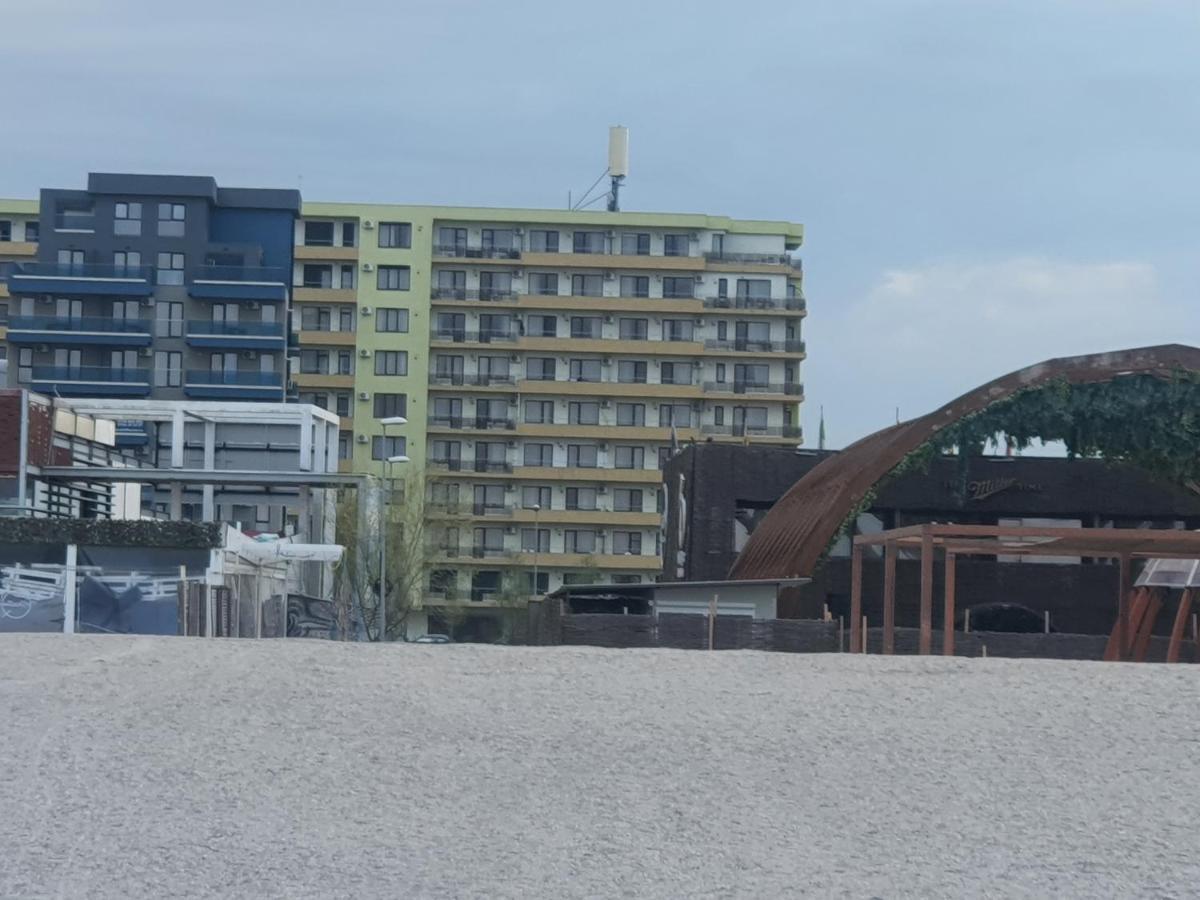 Alegria Summerland Mamaia Exterior photo