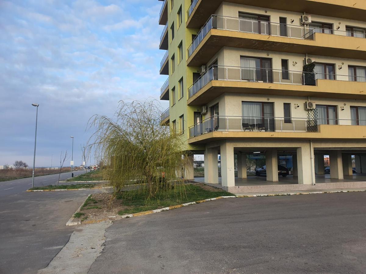 Alegria Summerland Mamaia Exterior photo